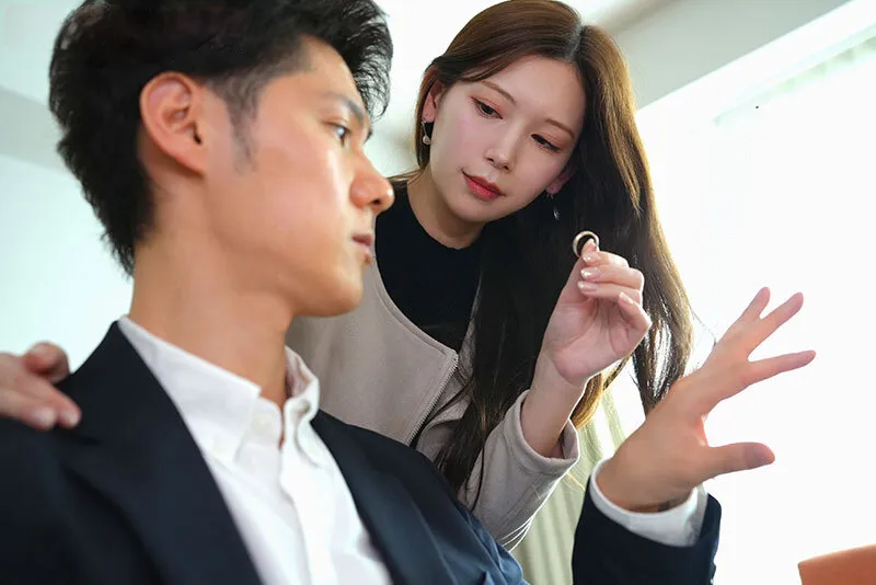 Bà xã đi đi chơi, anh xã ở nhà bị nhỏ em vợ yêu gạ phang không trượt phát nào